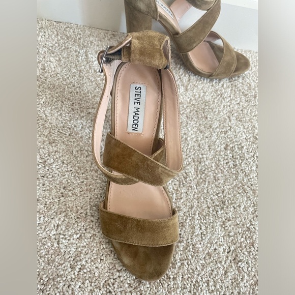 Steve Madden olive green cross ankle pumps 4 inch heel size 8 excellent conditio - Picture 4 of 9